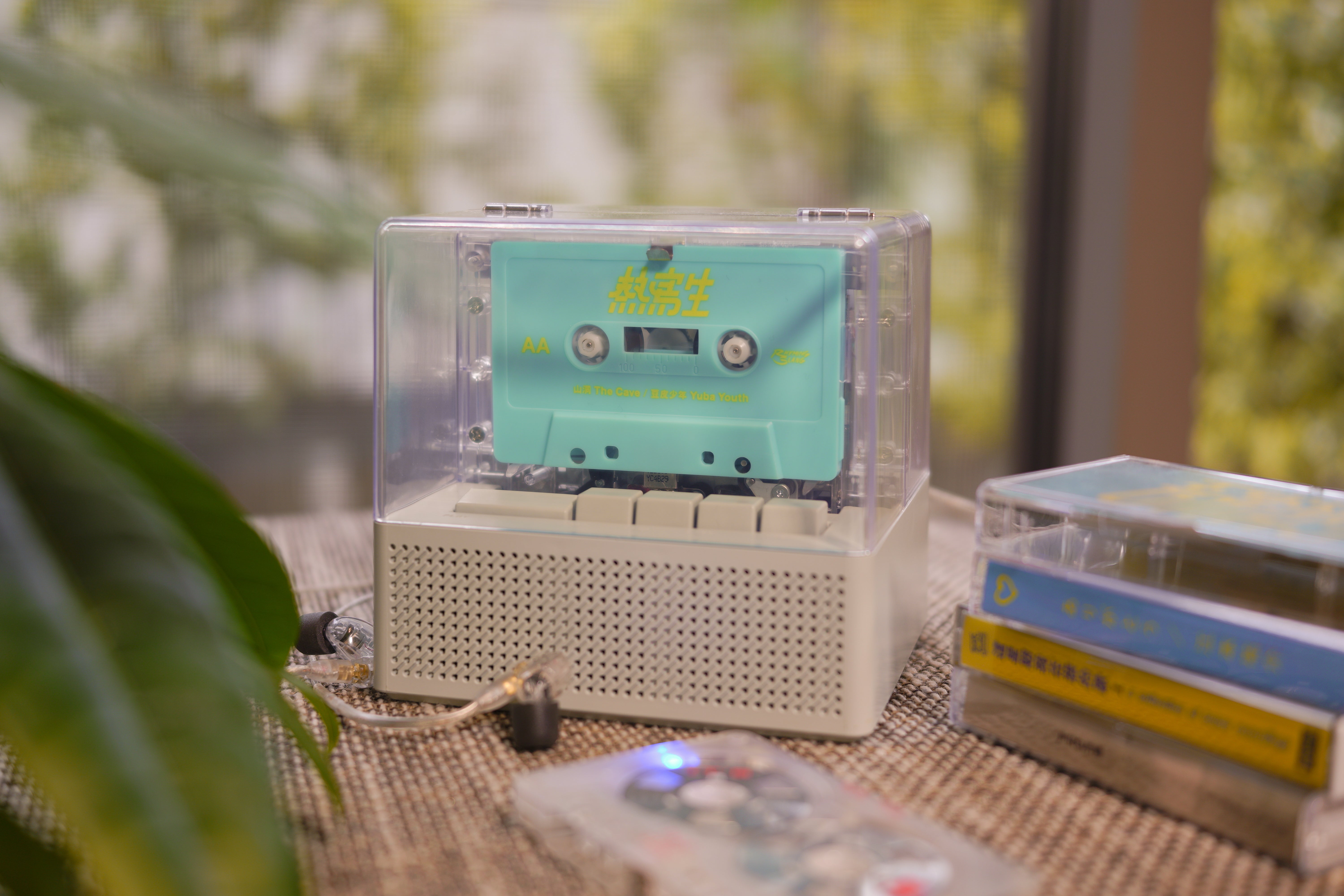 IT’S REAL Bluetooth Speaker カセットプレーヤー 7月下旬入荷予定！IT'S REAL Bluetooth Speaker + Cassette
